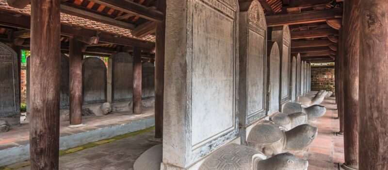 Tiến sĩ ĐOÀN THỤ