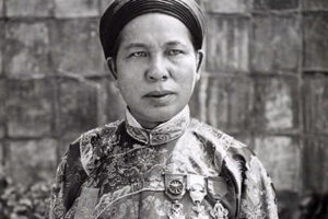 Thượng thư ĐOÀN ĐÌNH DUYỆT